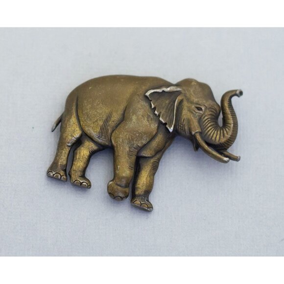 Bronze tone elephant vintage brooch made by JJ (C7) - Picture 1 of 2